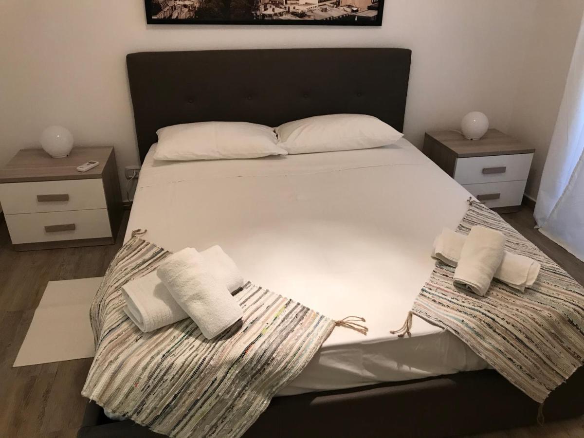 Domus Re Di Roma Apartment Ngoại thất bức ảnh